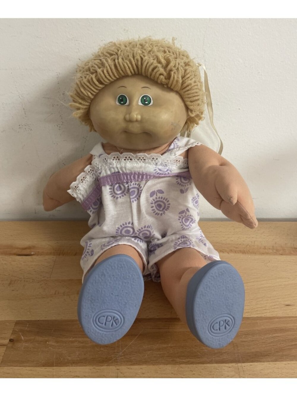 Cabbage Patch Kid Preemie Blue Eyes & Green Signature Curly Brown Hair 1984